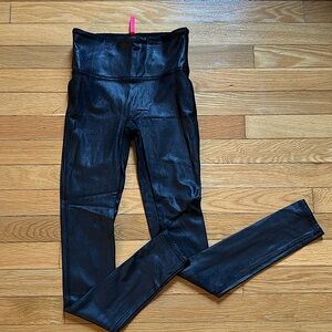 Spanx High Waisted faux leather leggings Size Small